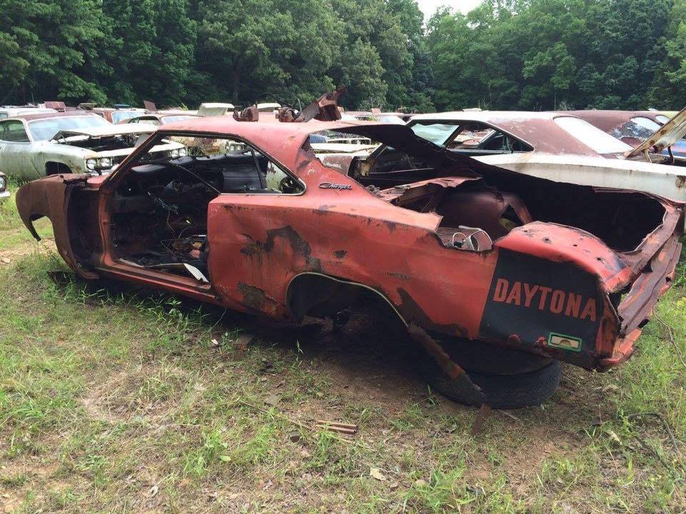 Ted Stephens' 1969 Charger Daytona Goes Under the Knife ...