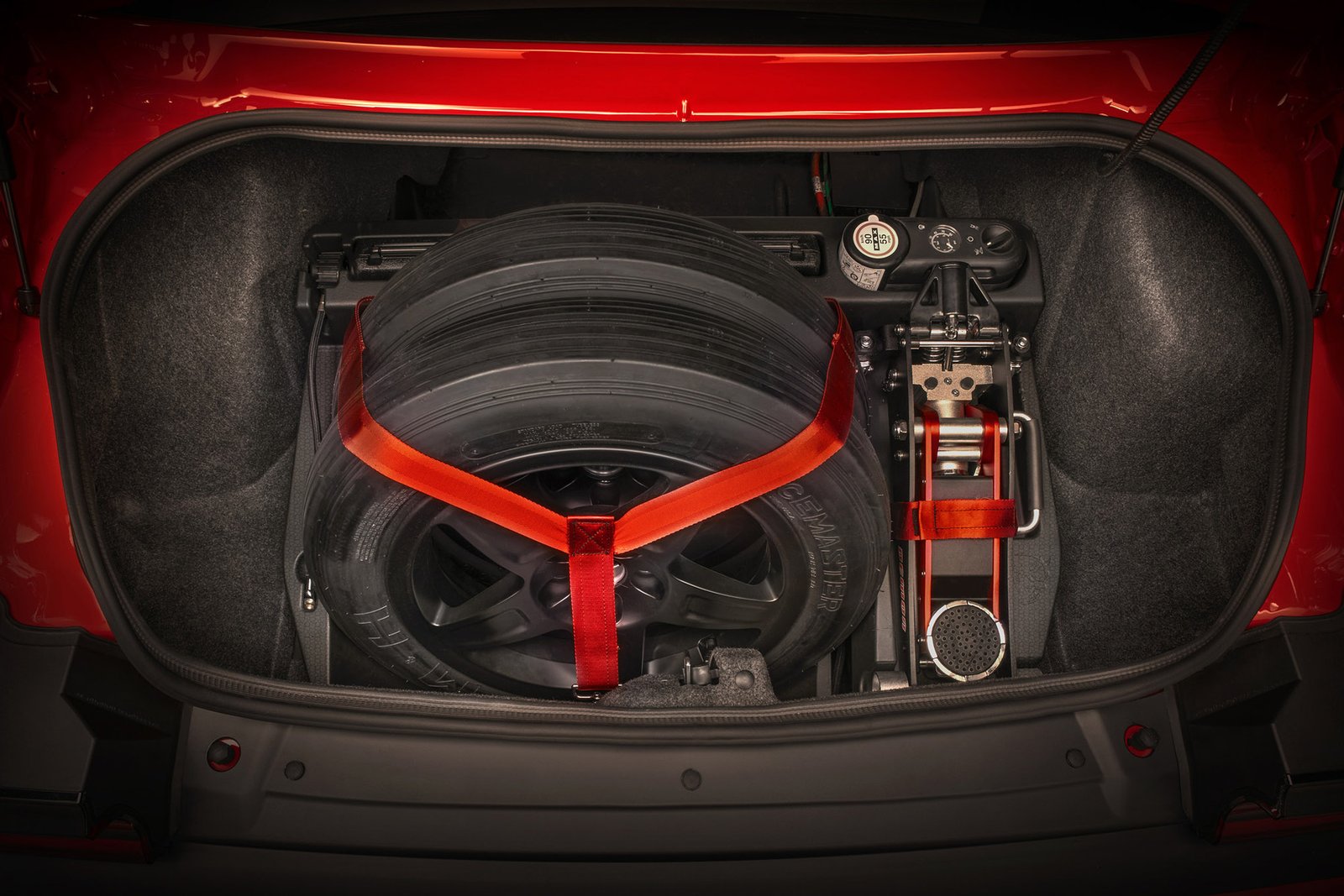 2018 Dodge Challenger SRT Demon Drag Kit features a foam case th