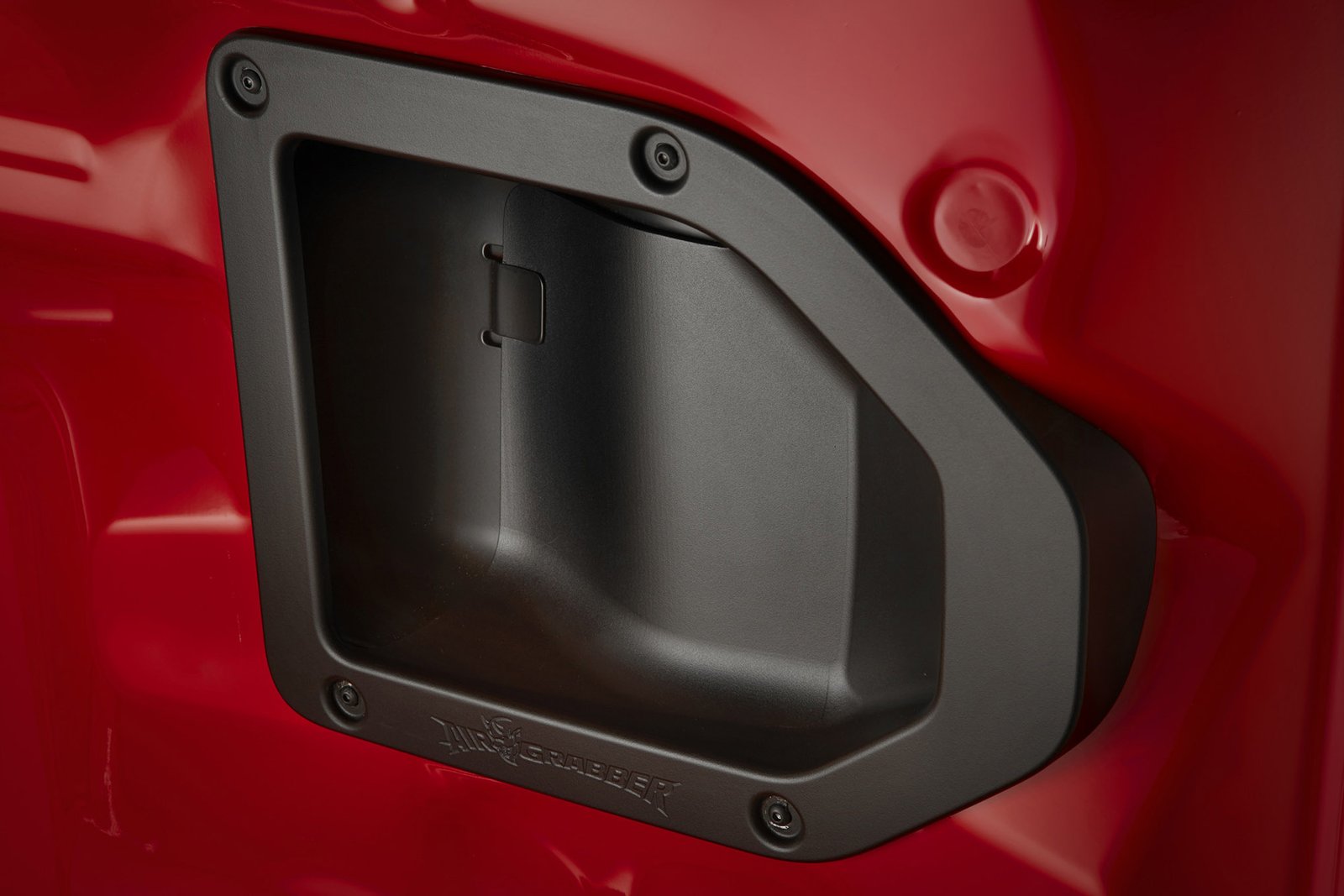 The standard Air Grabber intake system features a significantly