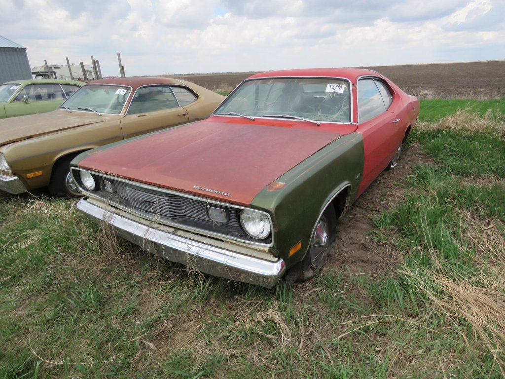 1972 Plymouth Duster 318; $350