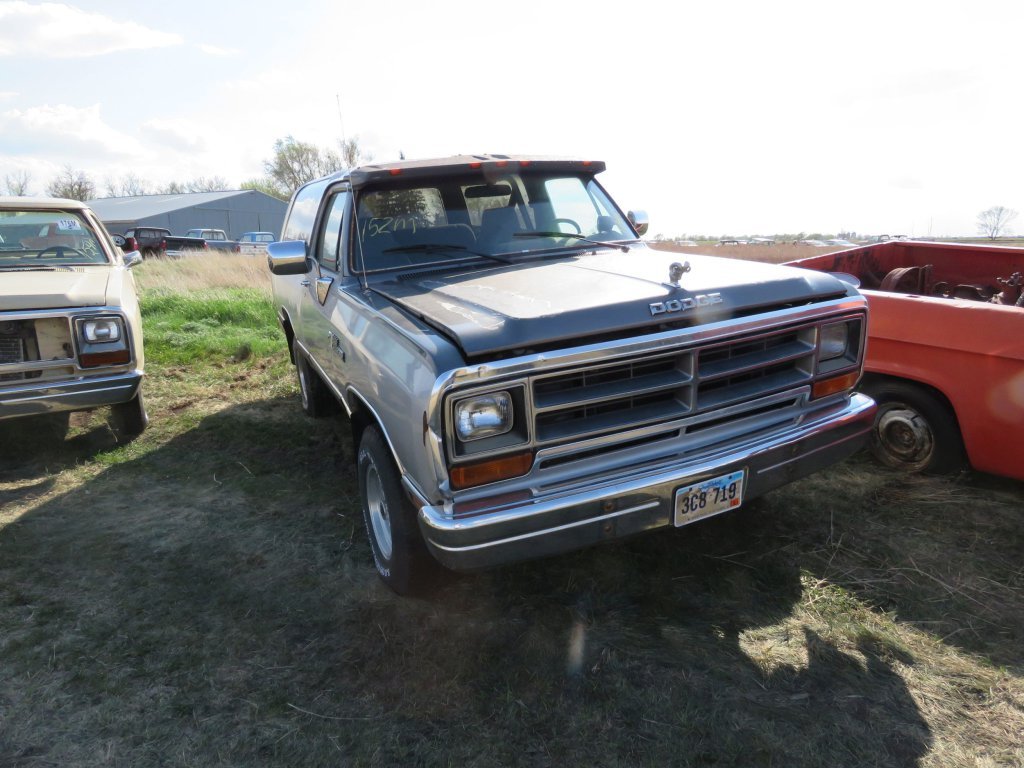 1990 Dodge Ram Charger; $4,250