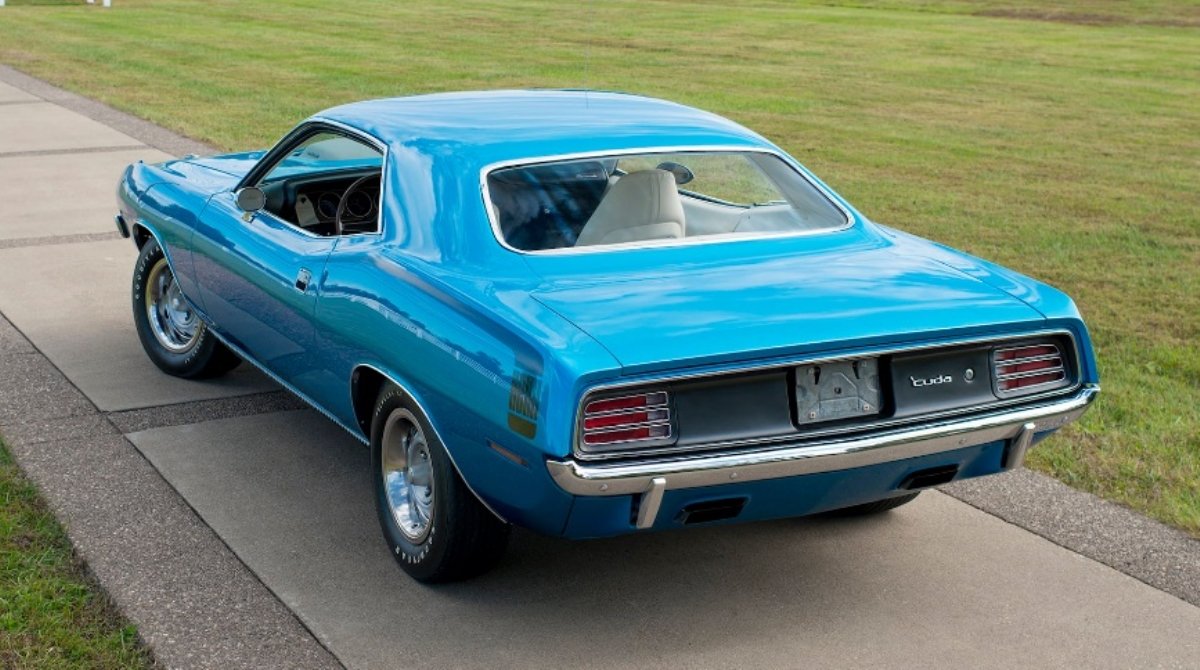 Plymouth Barracuda 1970 мотор