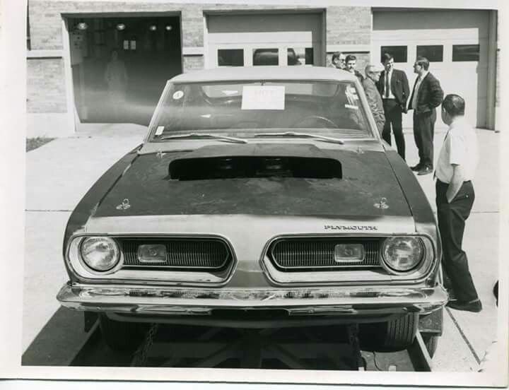 1968 Chrysler Super Stock
