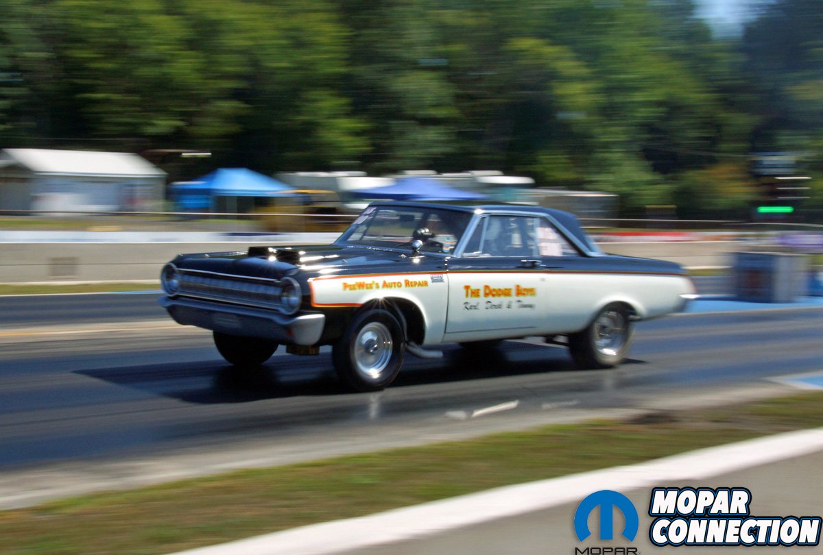 010-BSD-Mopar-Nats