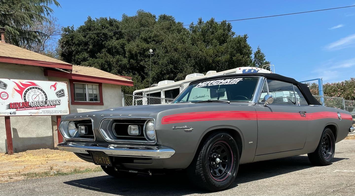 Redline Gauge Works Can Customize Speedhut Clusters Mopar Connection