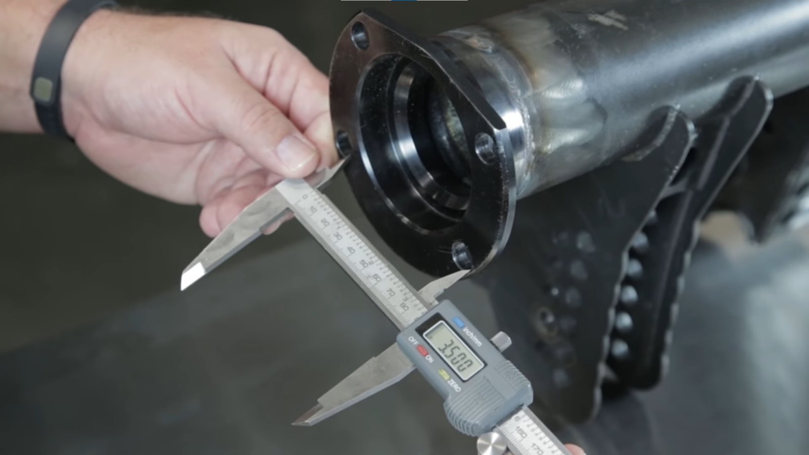 Video How to Order Custom Moser Engineering Axles Mopar Connection