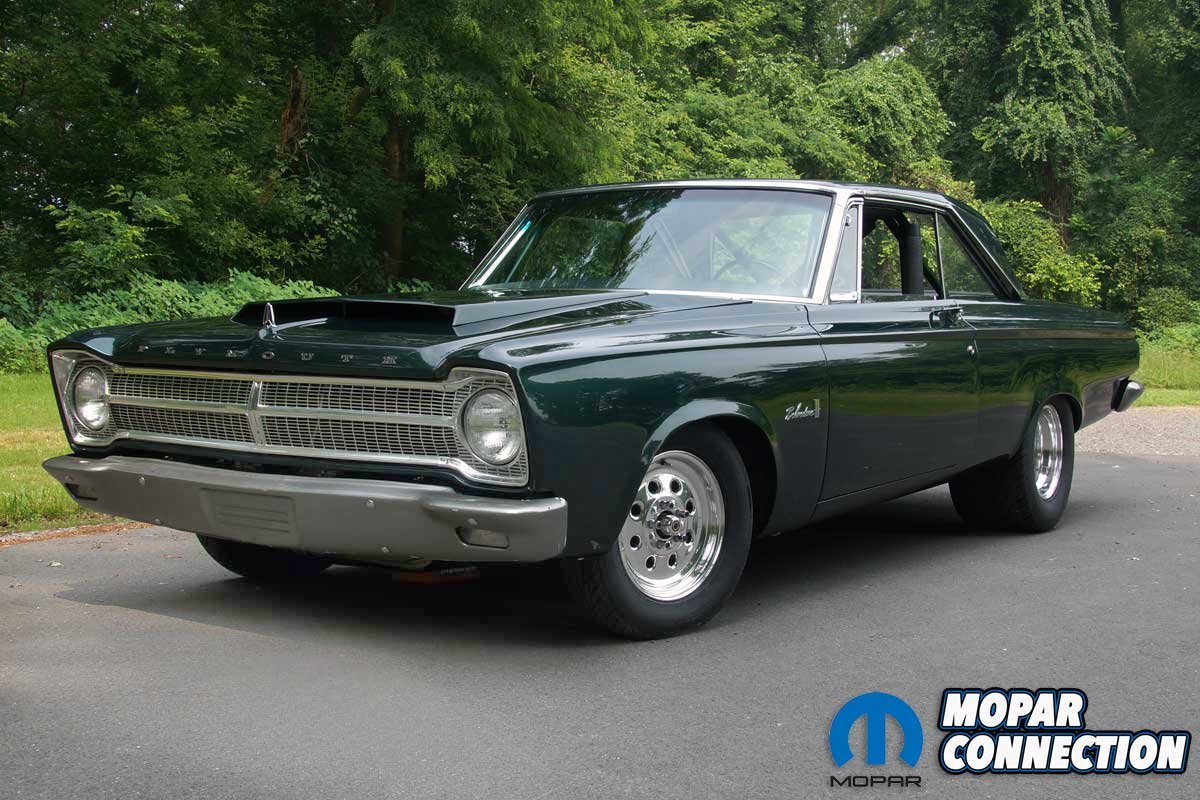 440/4-Speed: 1965 Plymouth Belvedere II