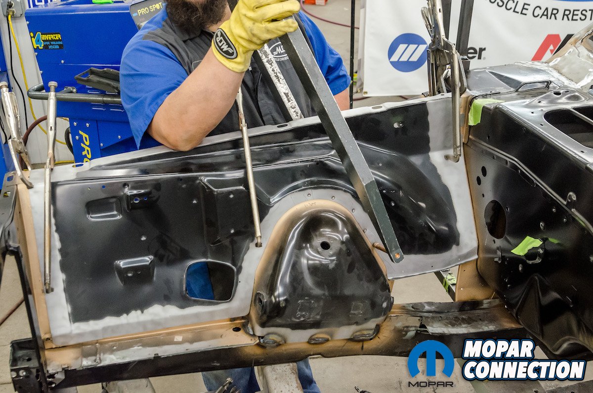 016-mopar-Cuda-inner-fender-spot-weld