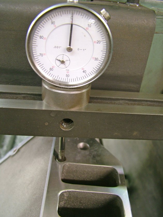Hughes Engines Tech Center: Intake Manifold Sealing Science - Mopar ...